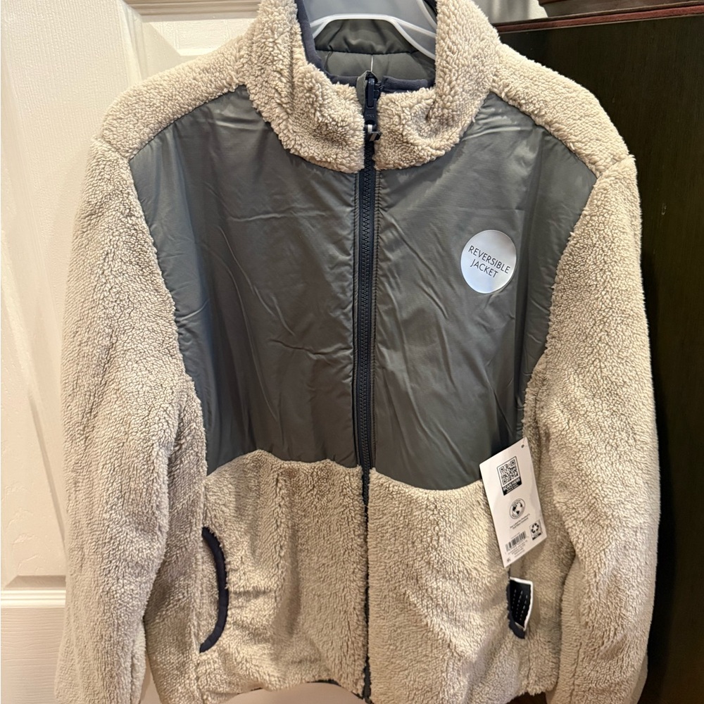 14/16 Reversible Sherpa fleece zip Jacket with Gray and Cream Design